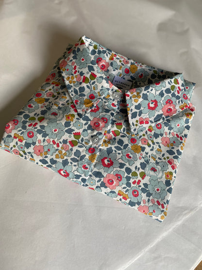 Laurel Blouse -Traditional Blouse - Liberty of London floral print long sleeve with Pointed Collar button down front shirt Laurel blouse - mixed print Poppy and Daisy Print